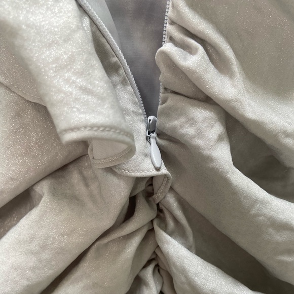 Saks 5th size xs - Picture 11 of 12